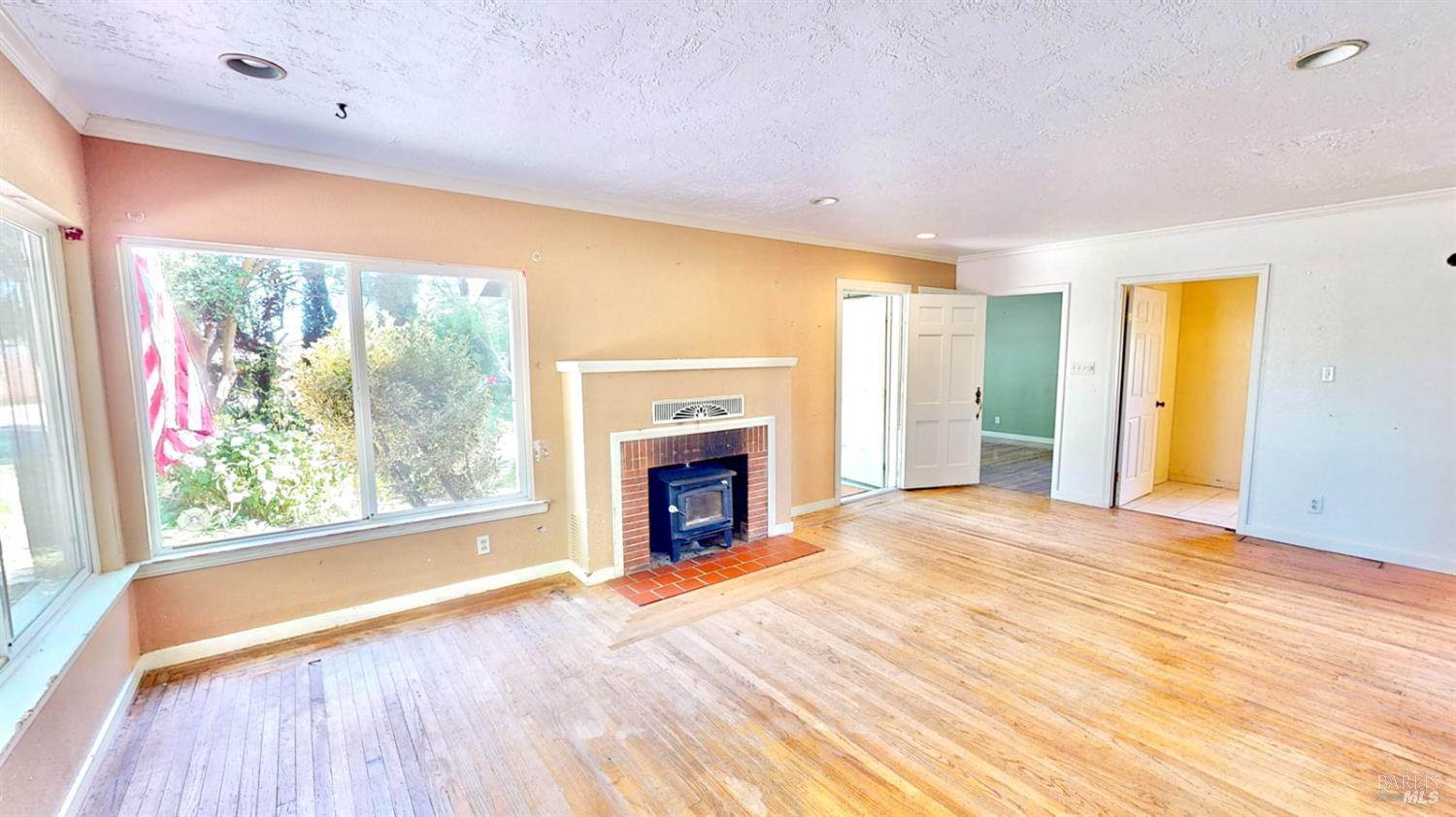 451 W North Street Healdsburg CA 95448