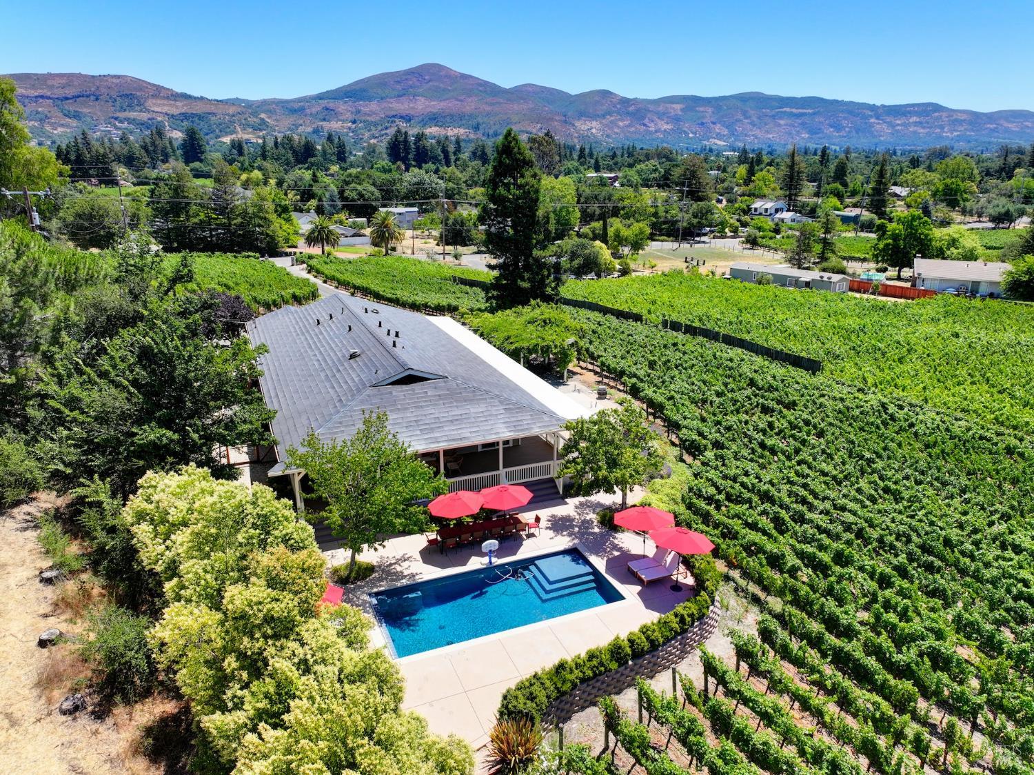 1597 Estee Avenue Napa CA 94558