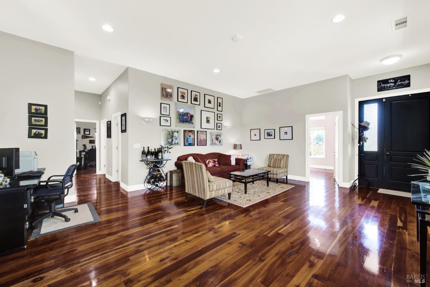 1597 Estee Avenue Napa CA 94558