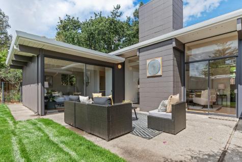 643 Wakerobin Lane San Rafael CA 94903