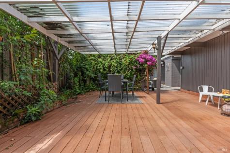 643 Wakerobin Lane San Rafael CA 94903