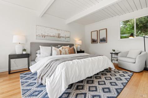 643 Wakerobin Lane San Rafael CA 94903