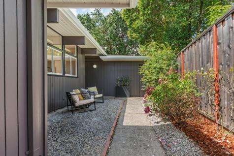643 Wakerobin Lane San Rafael CA 94903
