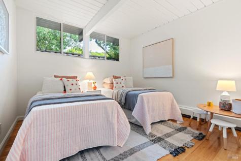 643 Wakerobin Lane San Rafael CA 94903