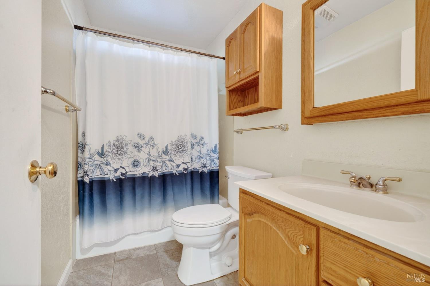 1607 James Street Fairfield CA 94533