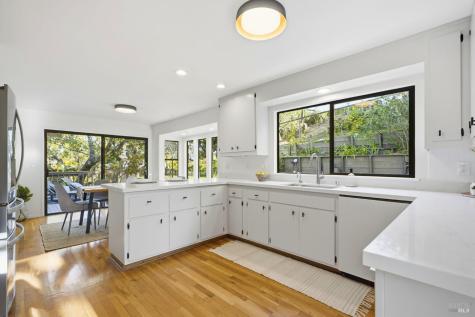 395 Ridge Road Novato CA 94947