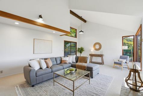 395 Ridge Road Novato CA 94947