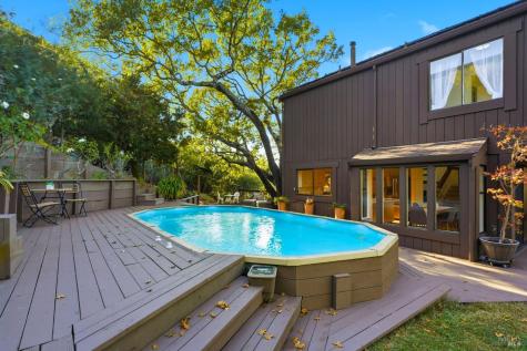 395 Ridge Road Novato CA 94947