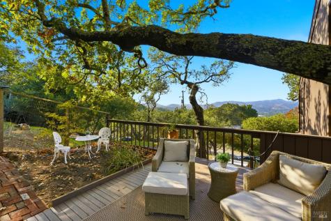 395 Ridge Road Novato CA 94947