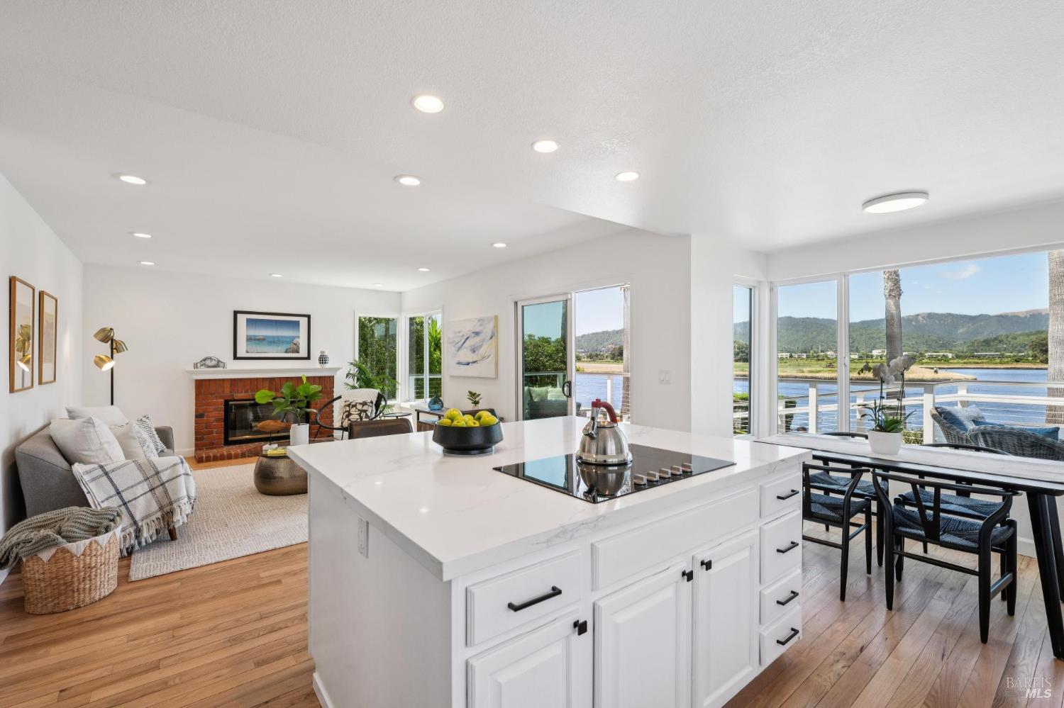 35 Caribe Isle Novato CA 94949