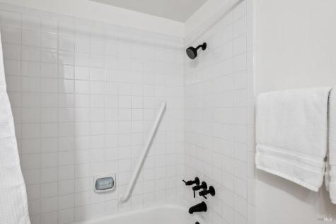 35 Caribe Isle Novato CA 94949
