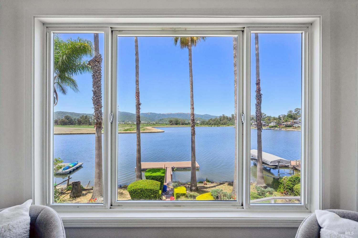 35 Caribe Isle Novato CA 94949