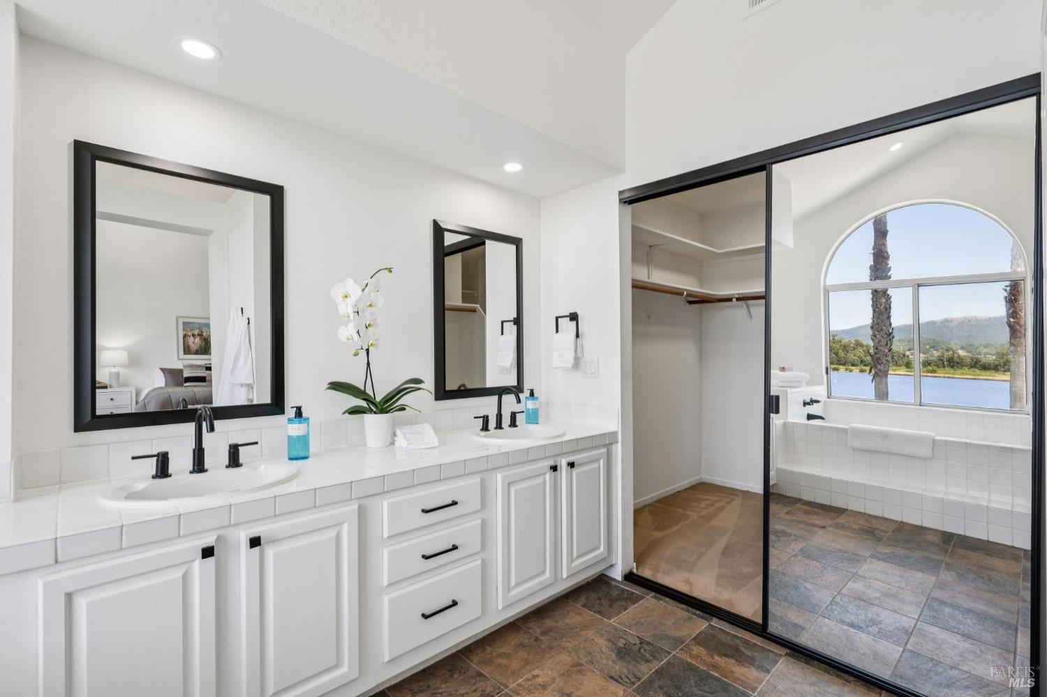 35 Caribe Isle Novato CA 94949