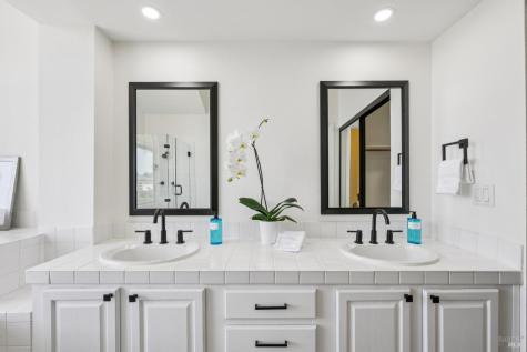 35 Caribe Isle Novato CA 94949
