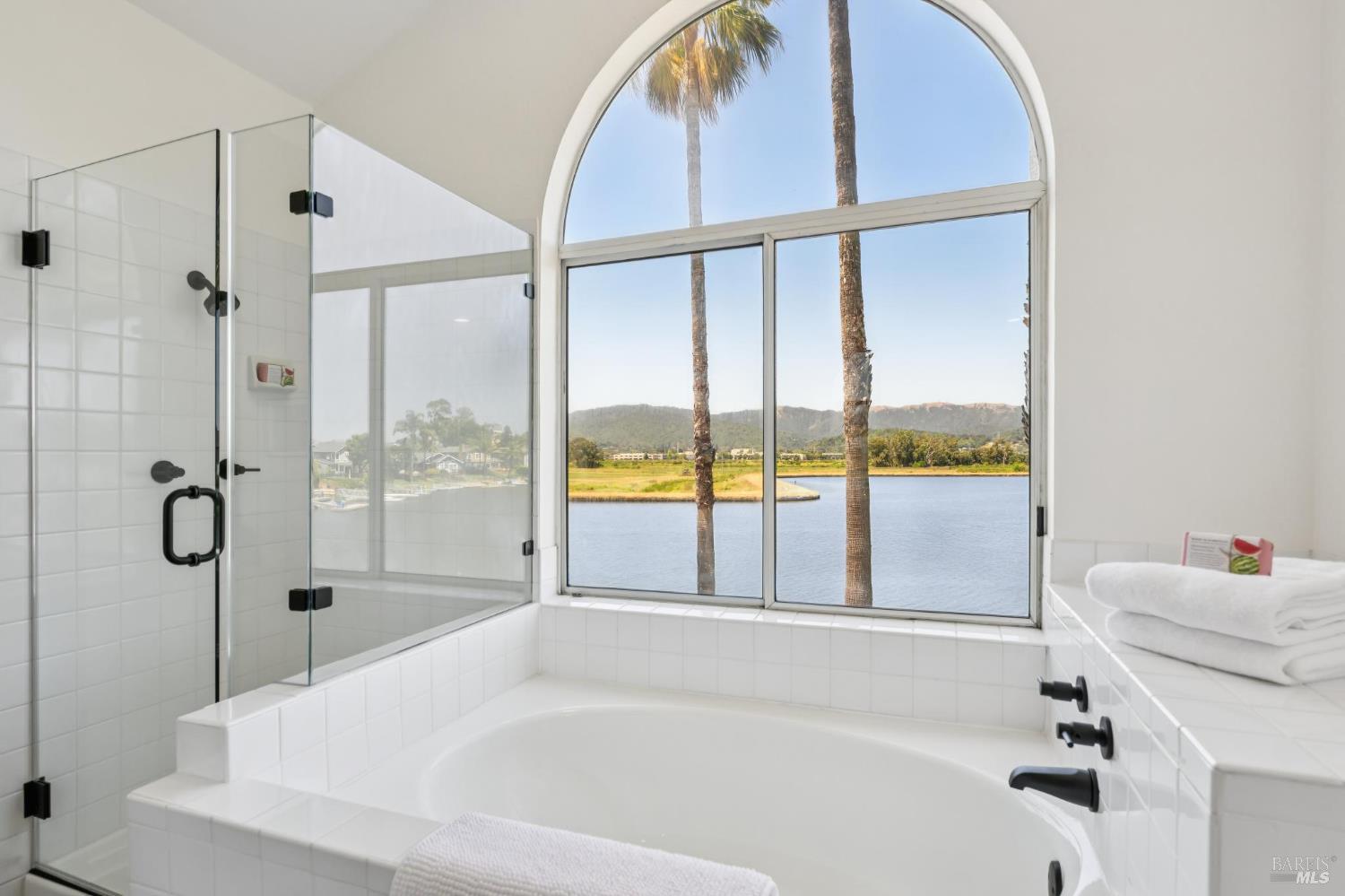 35 Caribe Isle Novato CA 94949