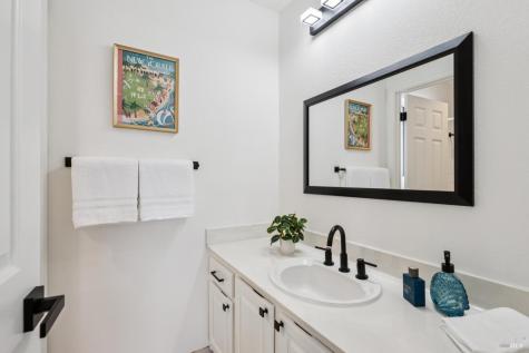 35 Caribe Isle Novato CA 94949