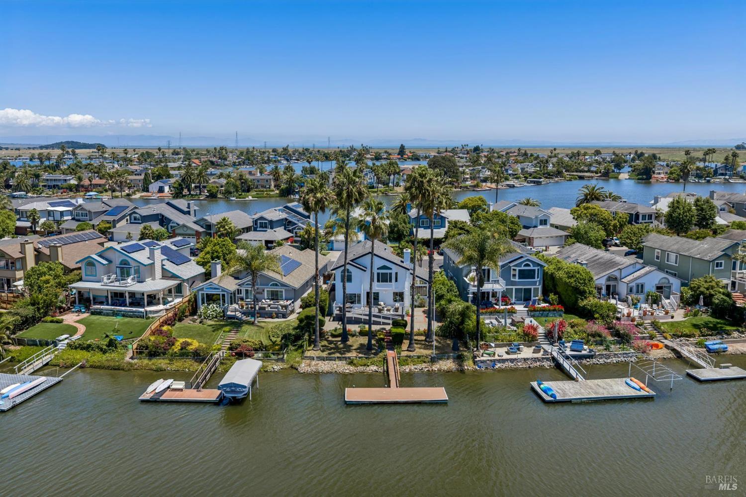 35 Caribe Isle Novato CA 94949