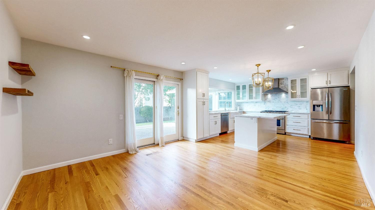 2507 Rolling Hill Drive Santa Rosa CA 95404