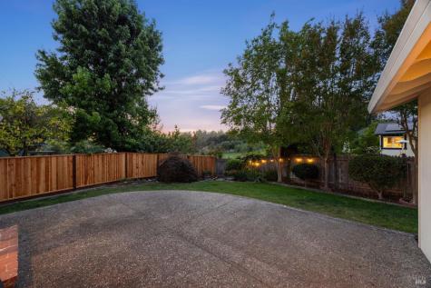 2507 Rolling Hill Drive Santa Rosa CA 95404