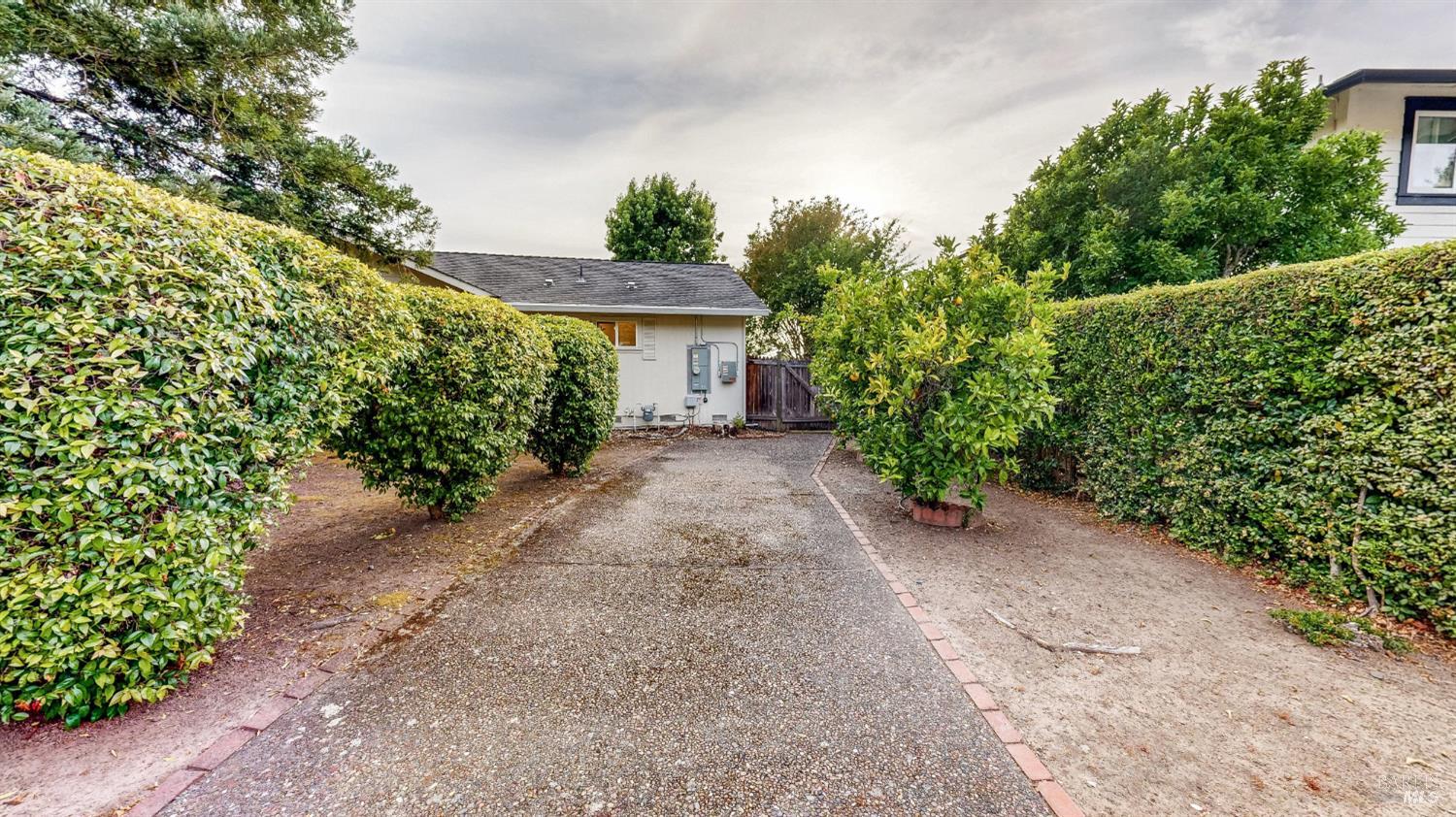2507 Rolling Hill Drive Santa Rosa CA 95404