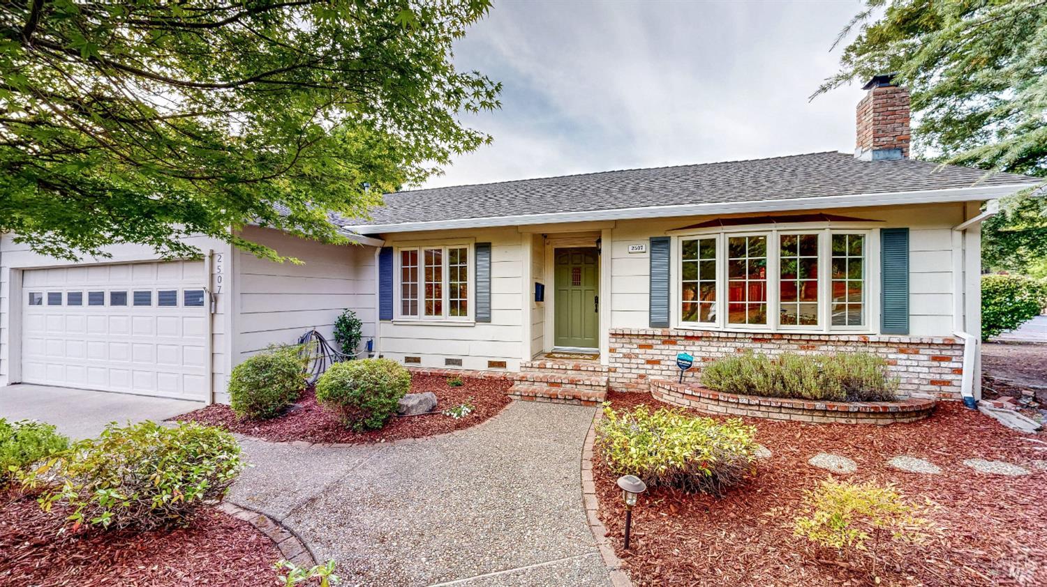 2507 Rolling Hill Drive Santa Rosa CA 95404