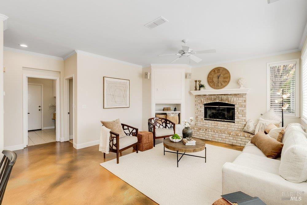 686 Vincent Court Benicia CA 94510