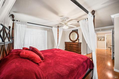 9139 Piccadilly Circle Windsor CA 95492