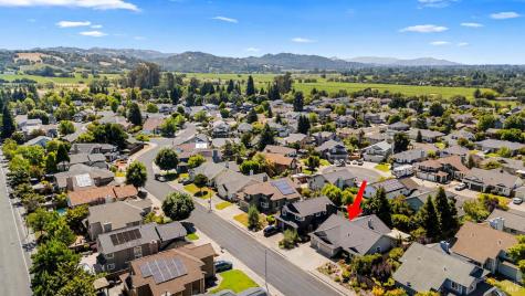 9139 Piccadilly Circle Windsor CA 95492