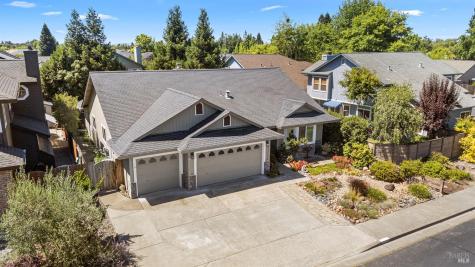 9139 Piccadilly Circle Windsor CA 95492