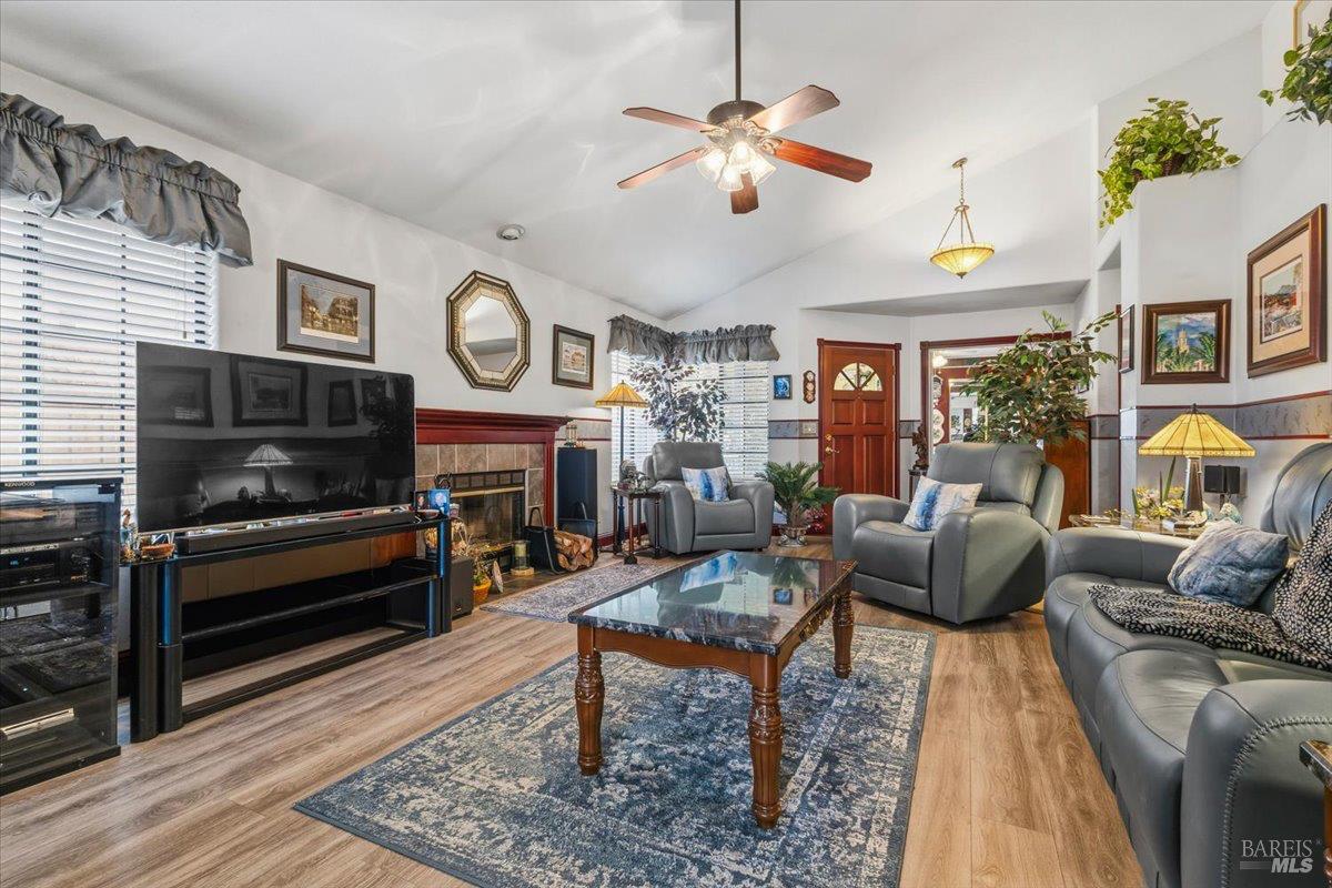 2158 Rachel Drive Santa Rosa CA 95401
