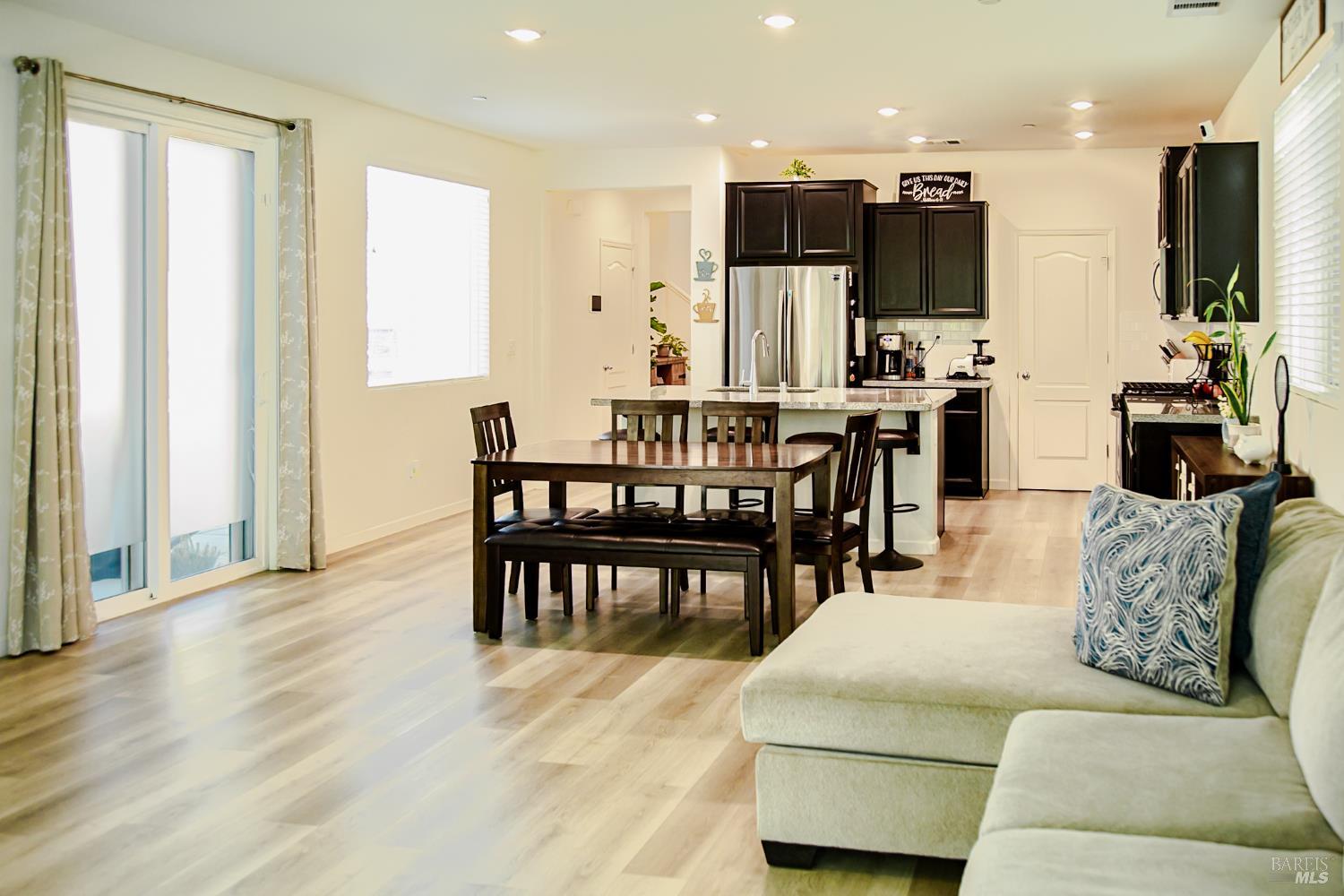 2351 Hanson Drive Fairfield CA 94533