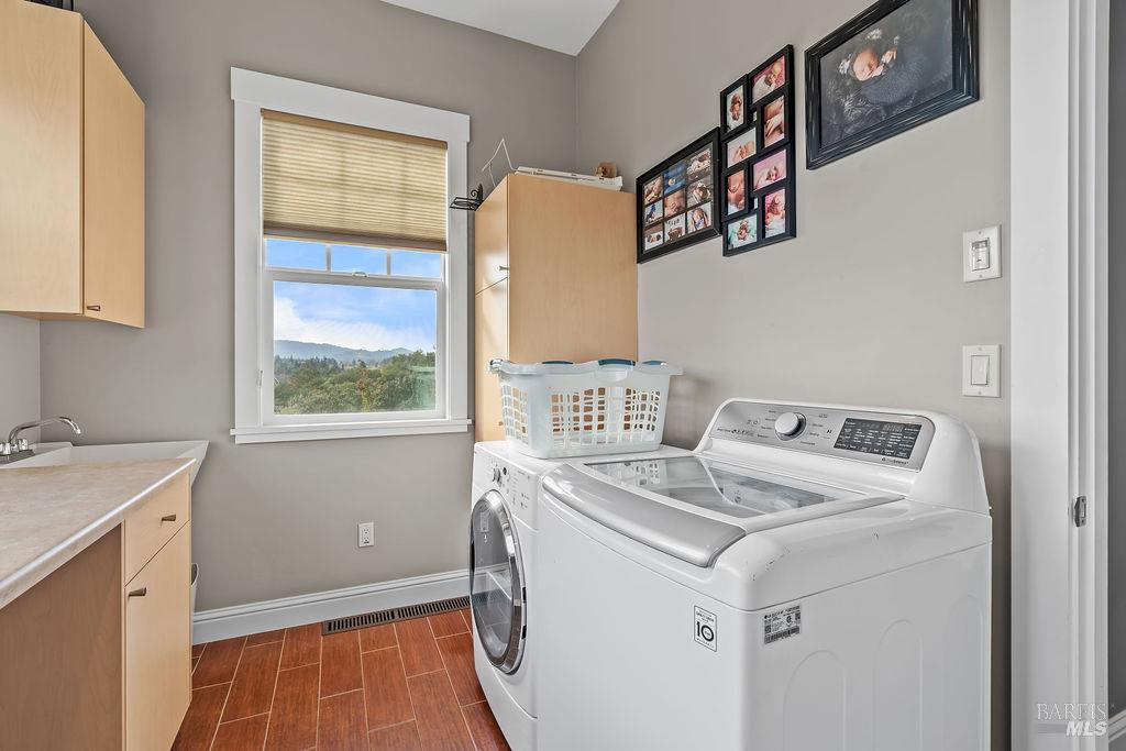 235 Clear Ridge Drive Healdsburg CA 95448