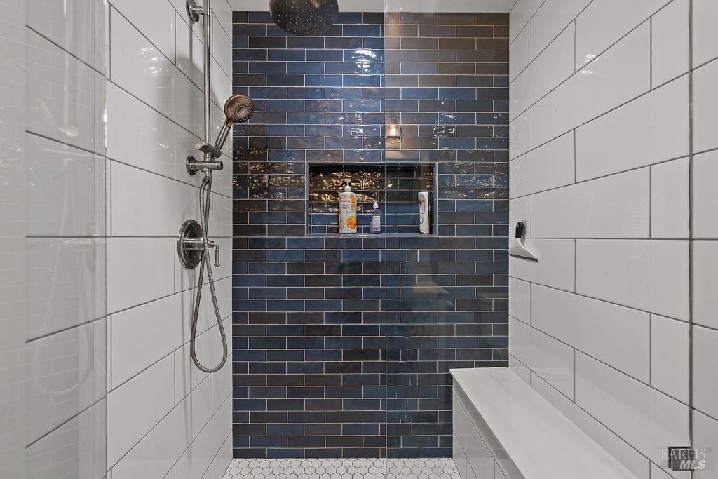 235 Clear Ridge Drive Healdsburg CA 95448