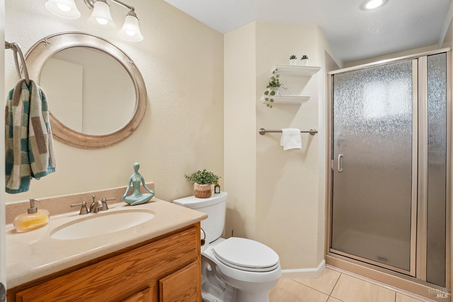 913 Stonewood Court Vacaville CA 95687