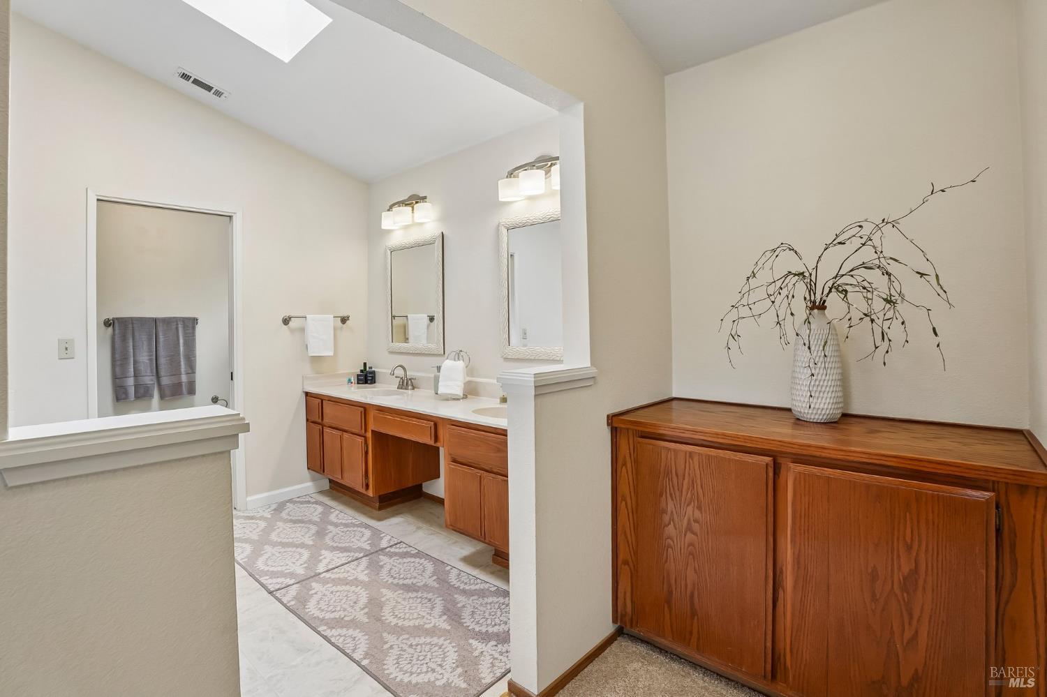 913 Stonewood Court Vacaville CA 95687