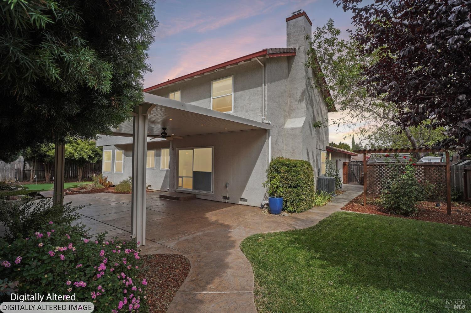 913 Stonewood Court Vacaville CA 95687