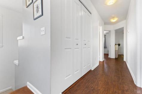 1040 Addison Circle Petaluma CA 94952