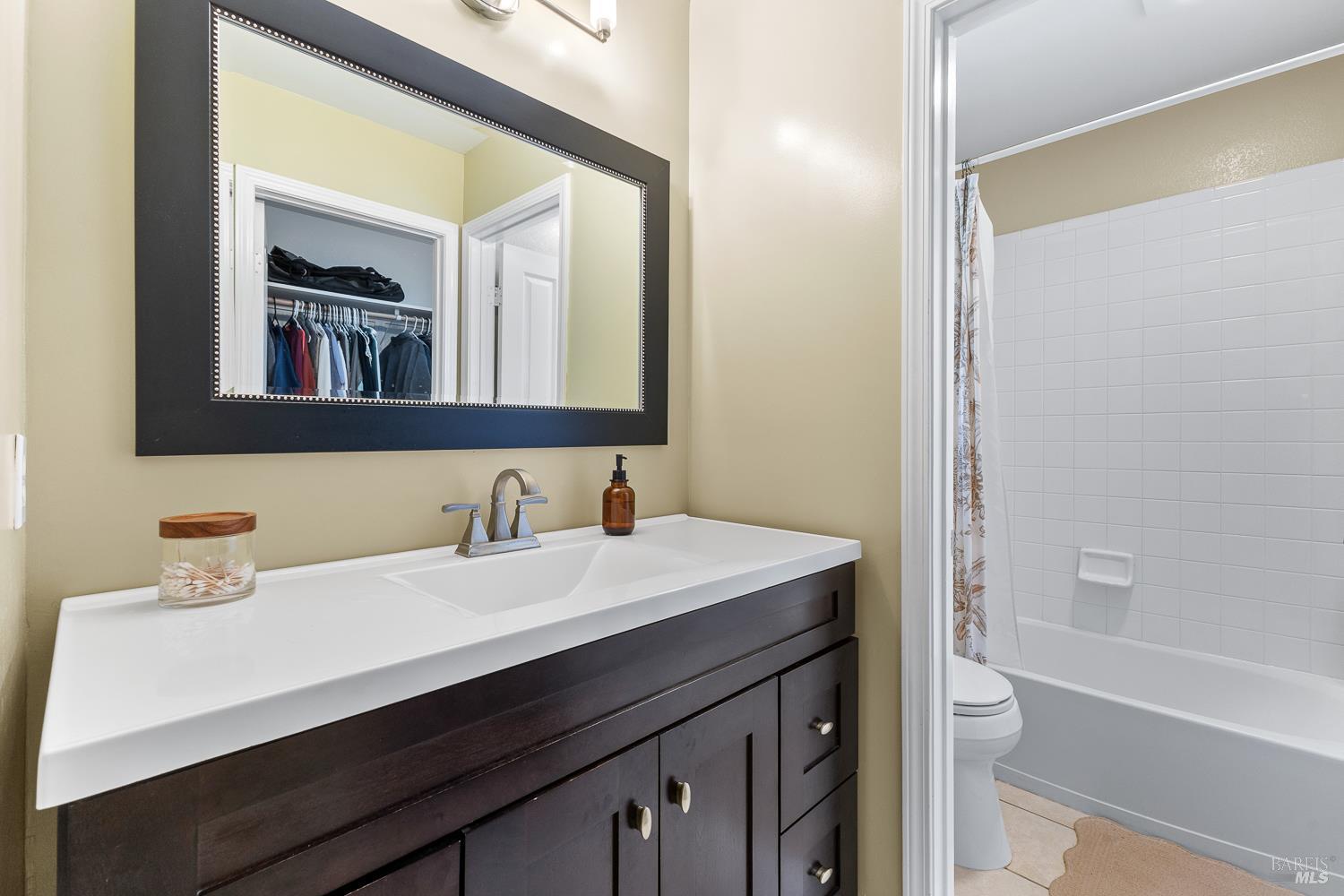 1040 Addison Circle Petaluma CA 94952