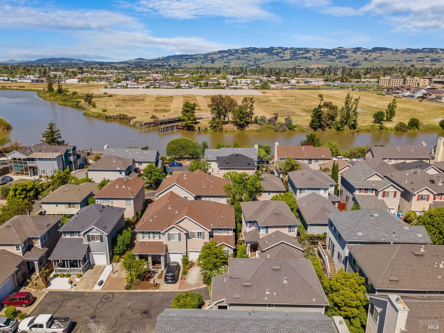 1040 Addison Circle Petaluma CA 94952