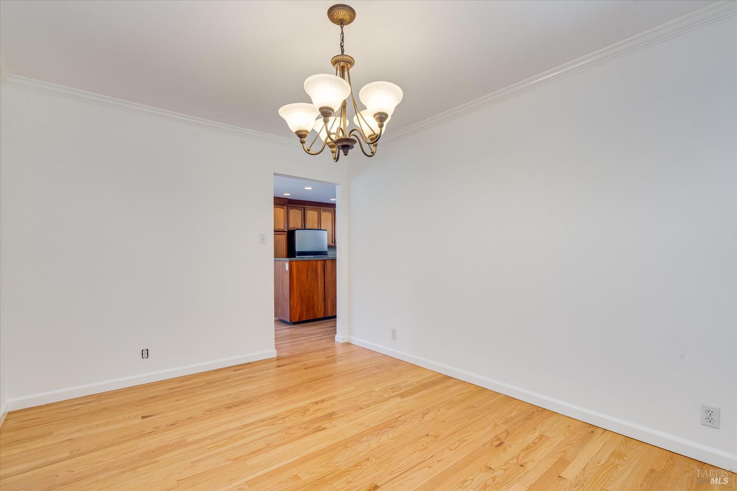 2567 Tachevah Drive Santa Rosa CA 95405