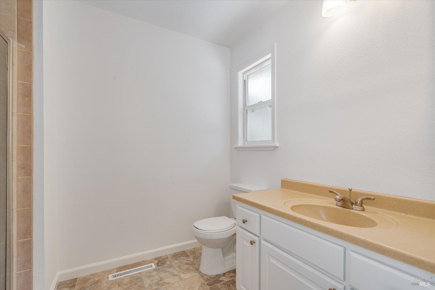 2567 Tachevah Drive Santa Rosa CA 95405