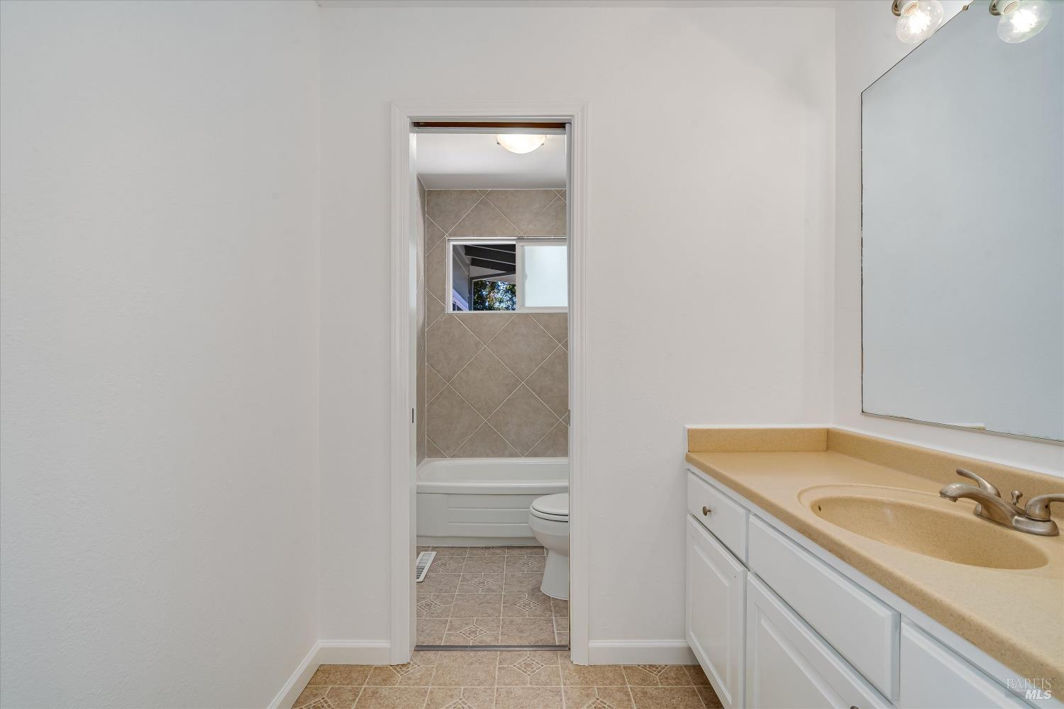 2567 Tachevah Drive Santa Rosa CA 95405