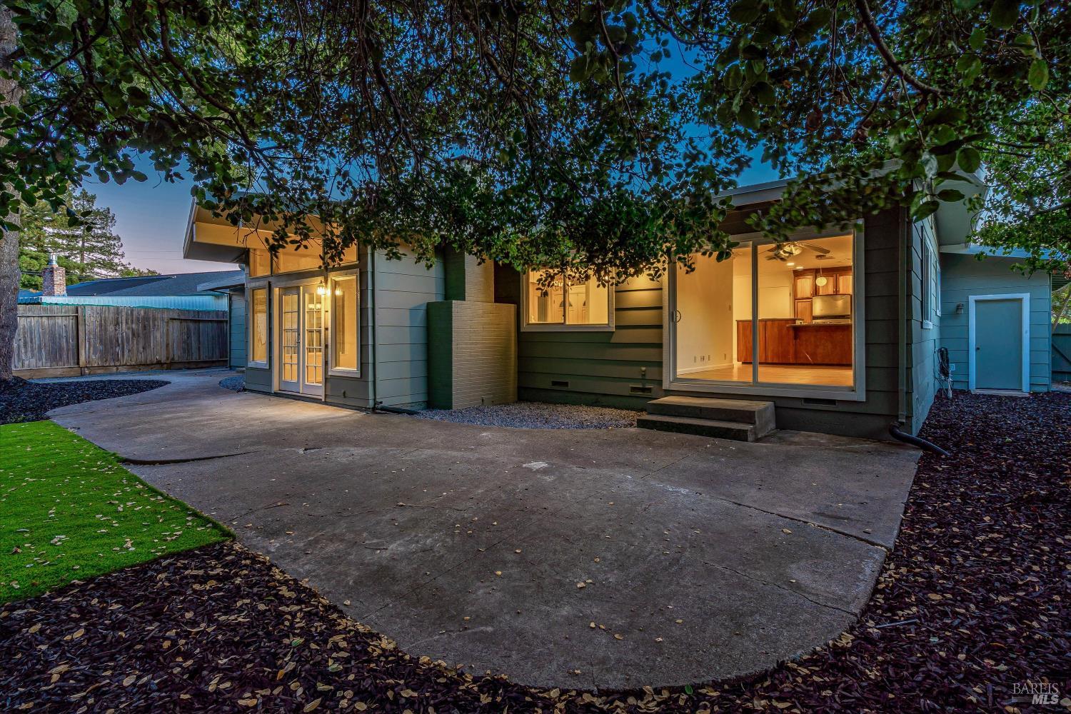2567 Tachevah Drive Santa Rosa CA 95405