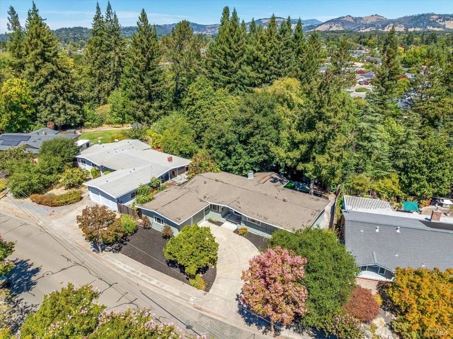 2567 Tachevah Drive Santa Rosa CA 95405