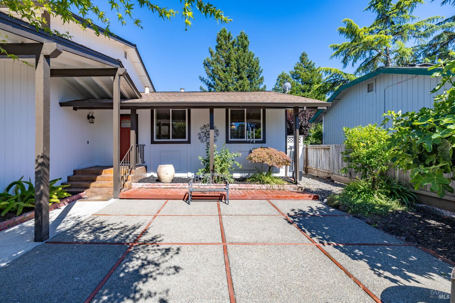 4480 Fairway Drive Rohnert Park CA 94928
