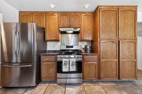4480 Fairway Drive Rohnert Park CA 94928
