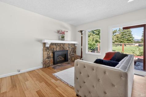 4480 Fairway Drive Rohnert Park CA 94928