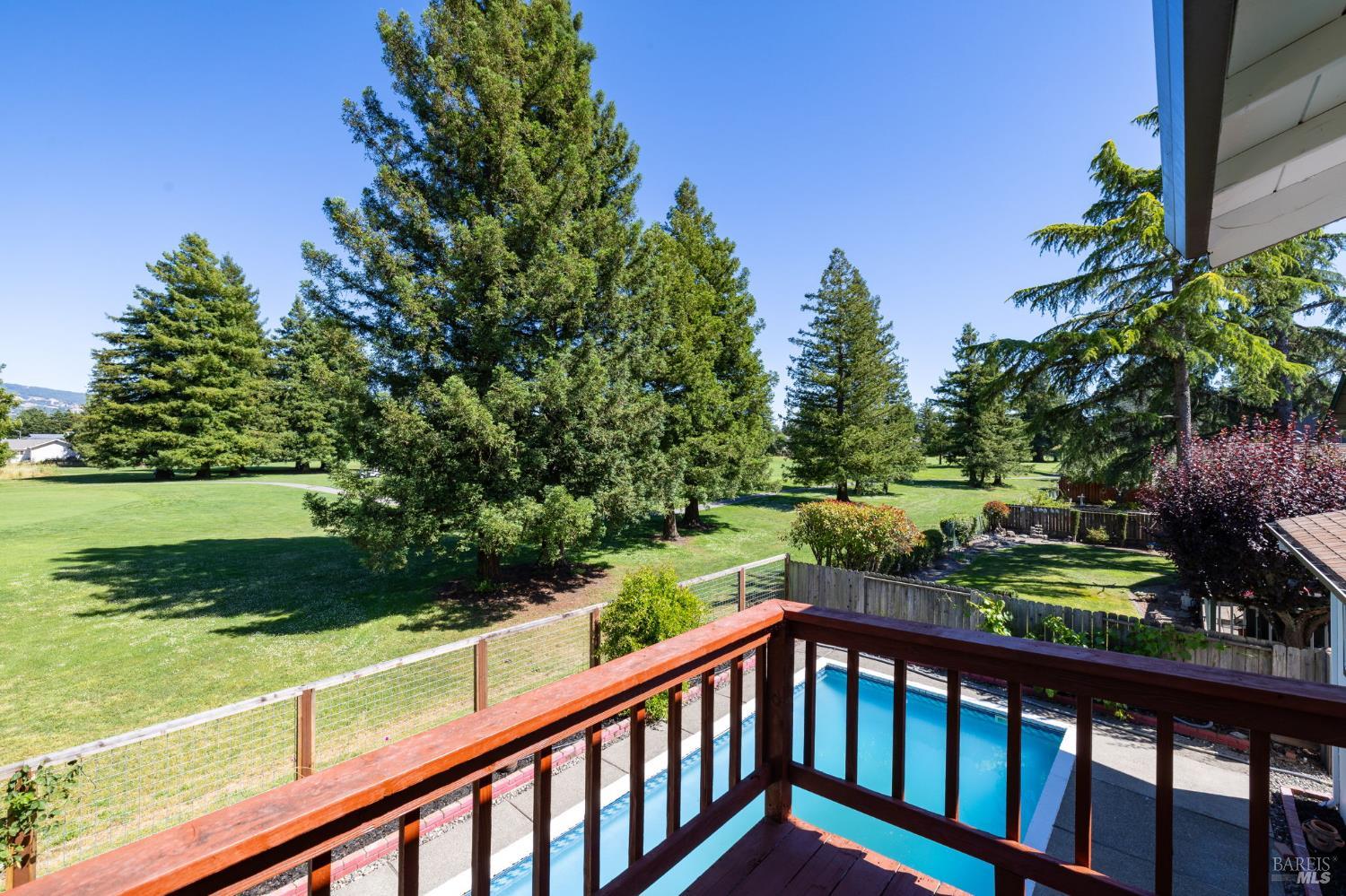 4480 Fairway Drive Rohnert Park CA 94928