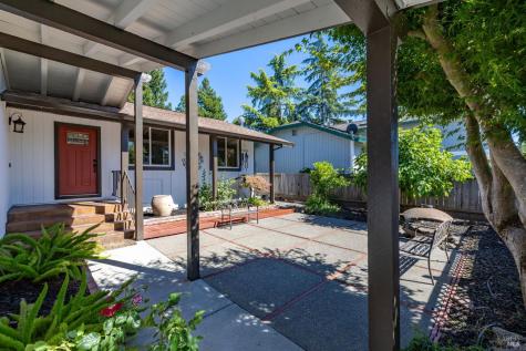 4480 Fairway Drive Rohnert Park CA 94928