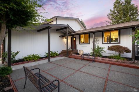 4480 Fairway Drive Rohnert Park CA 94928